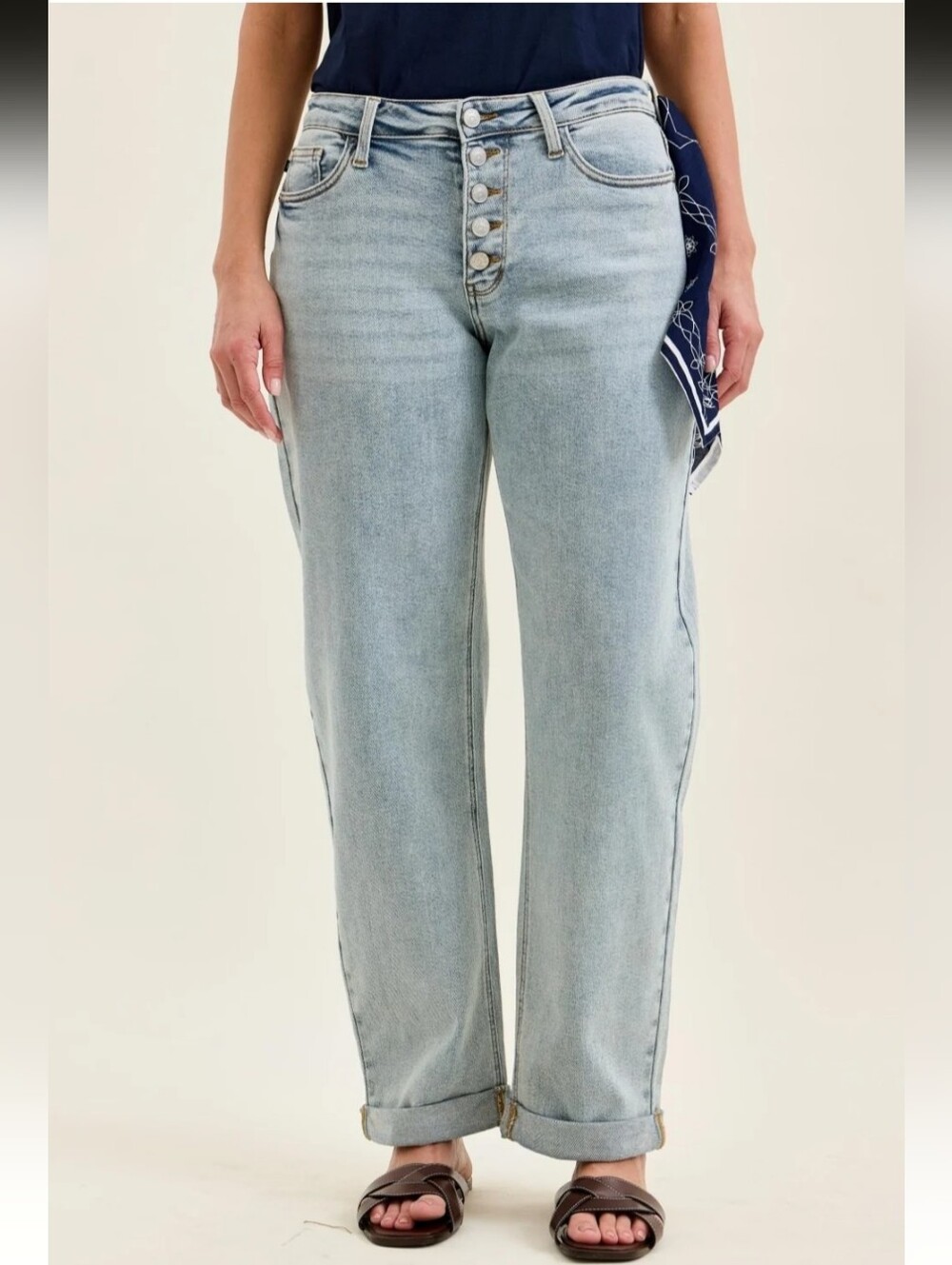 Judy Blue Mid Rise Marlow Arc Leg With Bandana Loop Jeans- 11/30